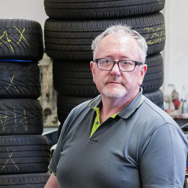 Thomas Göndör — Kfz-Mechanikermeister · Geschäftsführender Gesellschafter